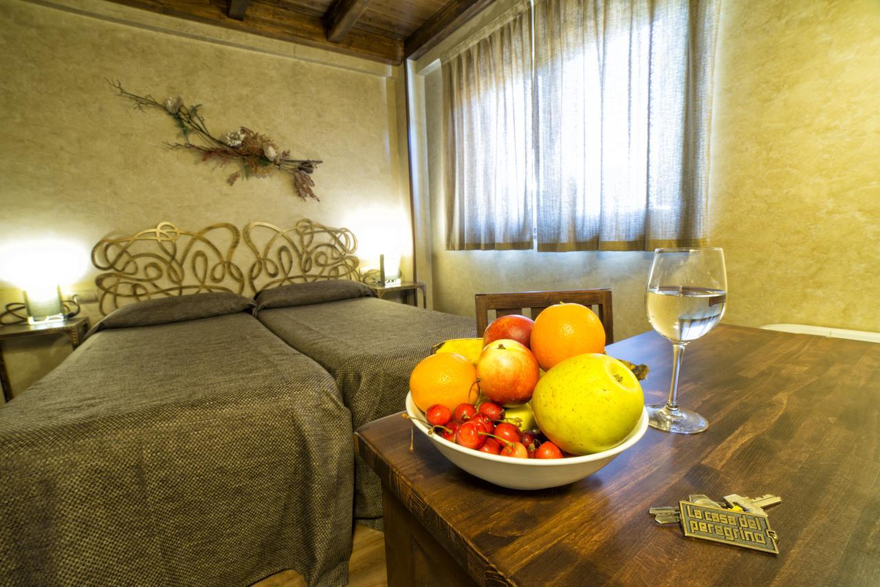 Hotel Albergue La Casa Del Peregrino El Acebo de San Miguel Luaran gambar